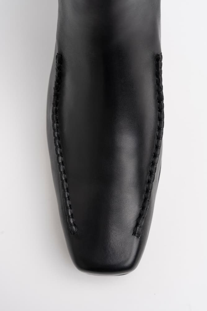 LUCKY BOOT BLACK-0