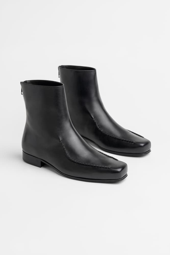 LUCKY BOOT BLACK-0